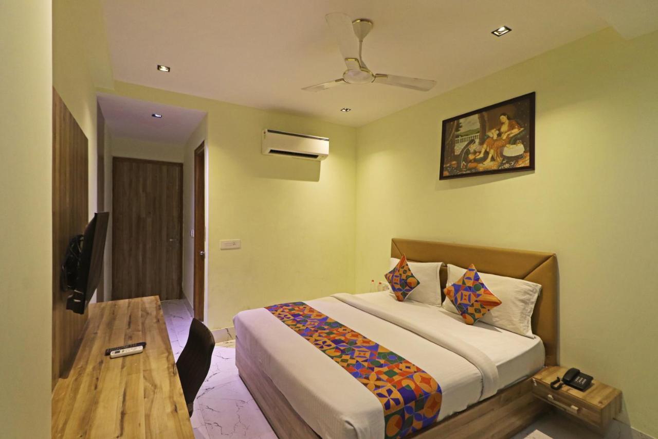 Hotel Good Vibe Near Delhi Igi Airport New Delhi Exterior foto