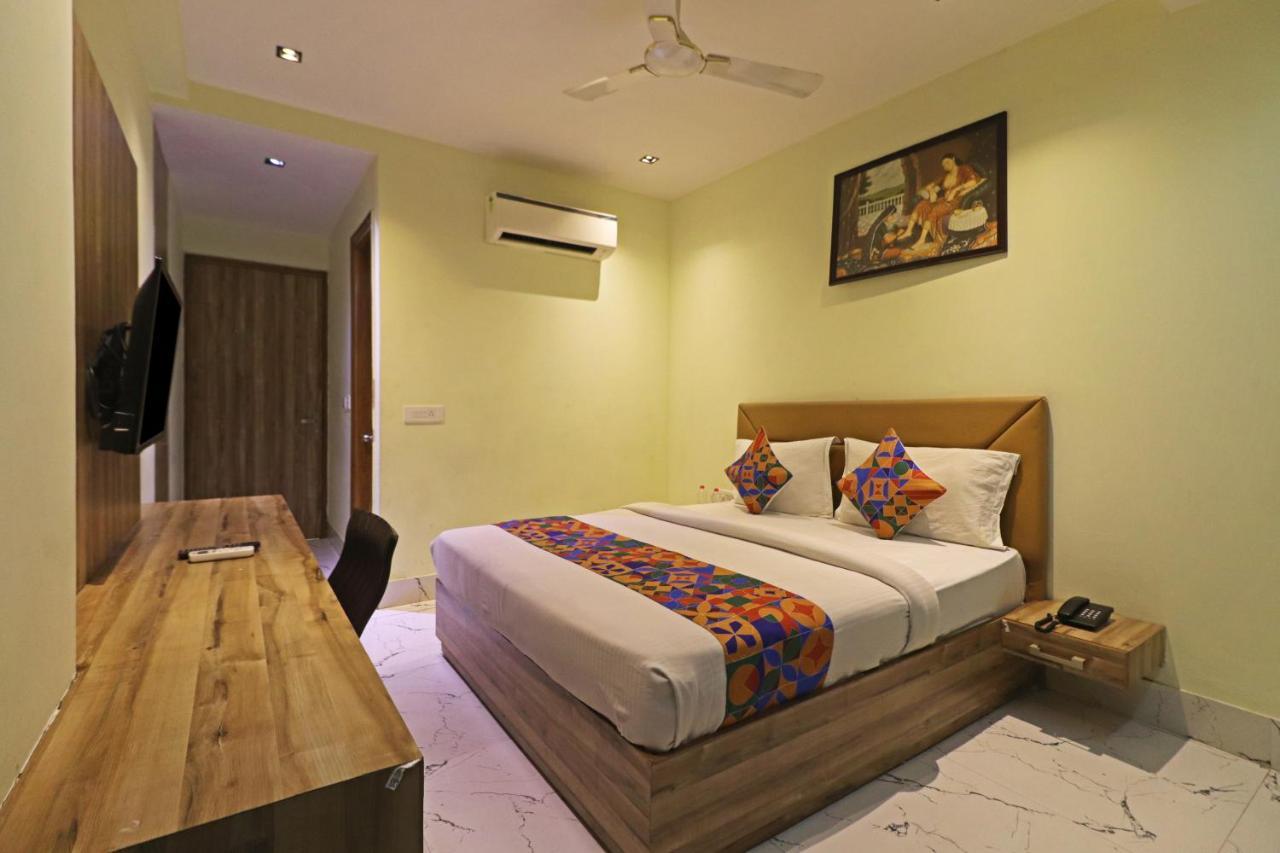 Hotel Good Vibe Near Delhi Igi Airport New Delhi Exterior foto